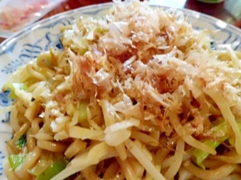 細麺焼きうどん